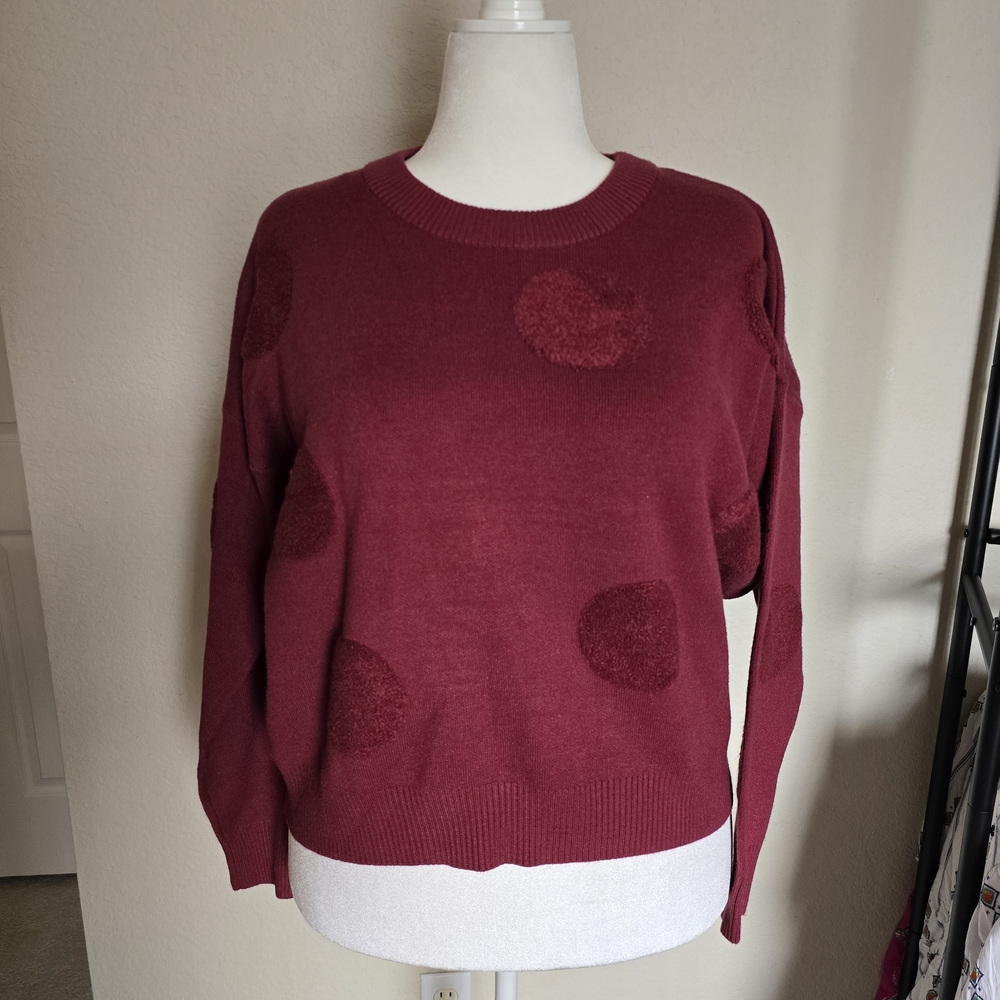 T Tahari Berry Wine NWT Large  Sweater